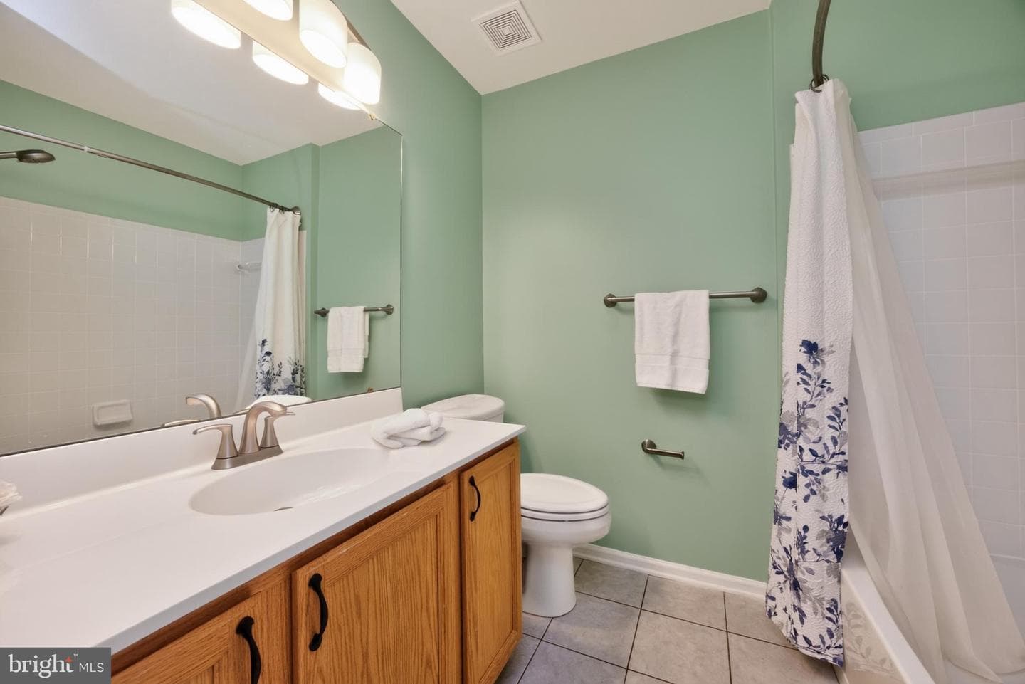 605 Coach Hill Court photo 20
