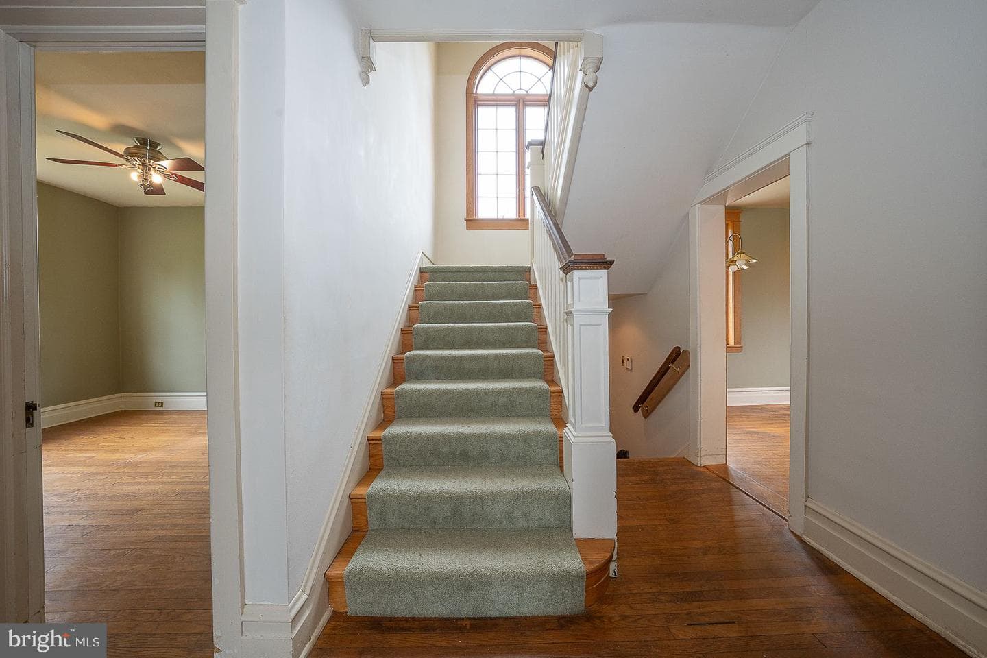 307 Monument Avenue photo 8