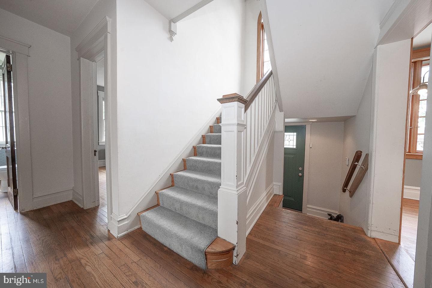 307 Monument Avenue photo 9