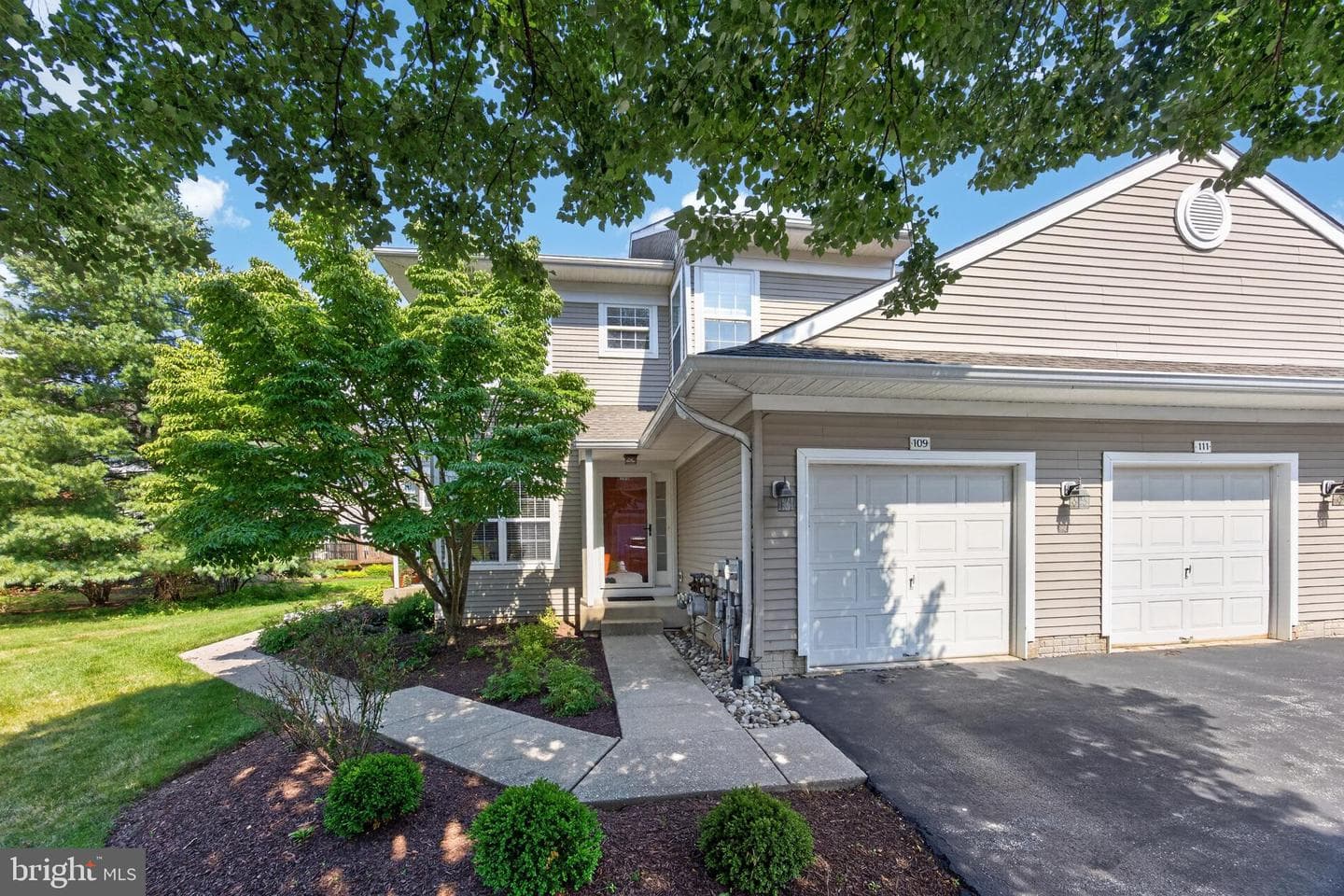 109 Jeffords Court #905 photo 3
