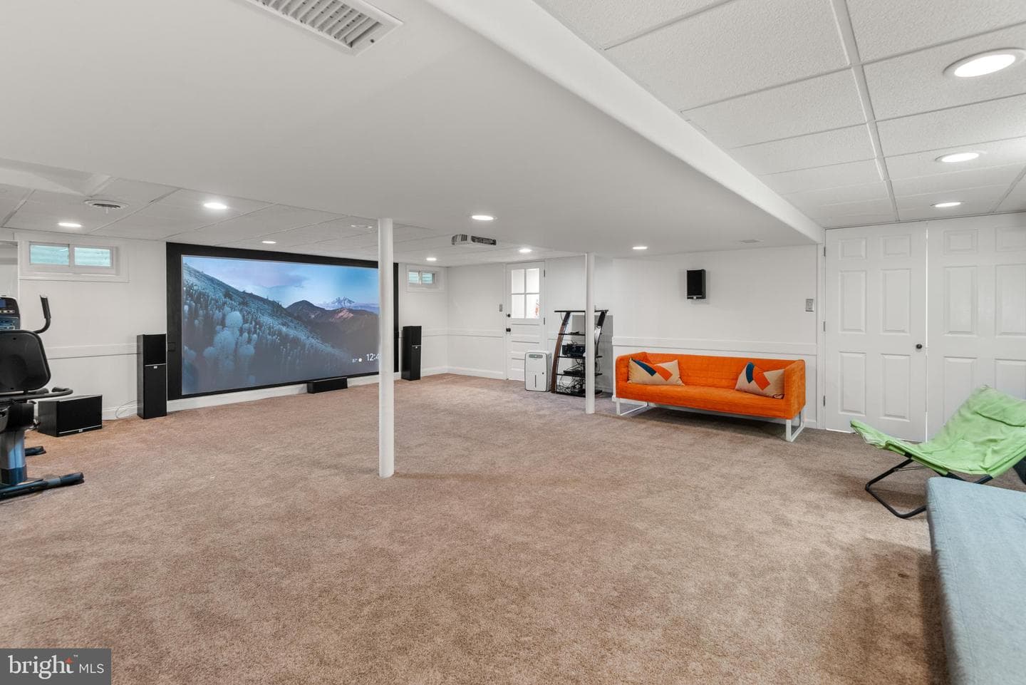 1291 Thomas Road photo 32