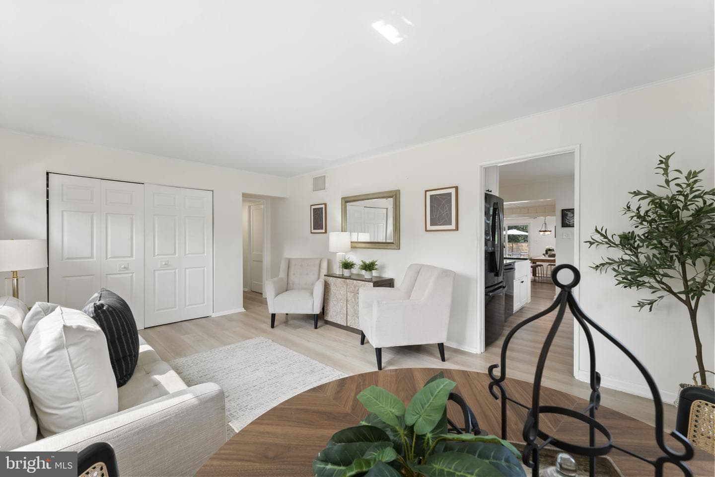 113 Manor Road photo 11