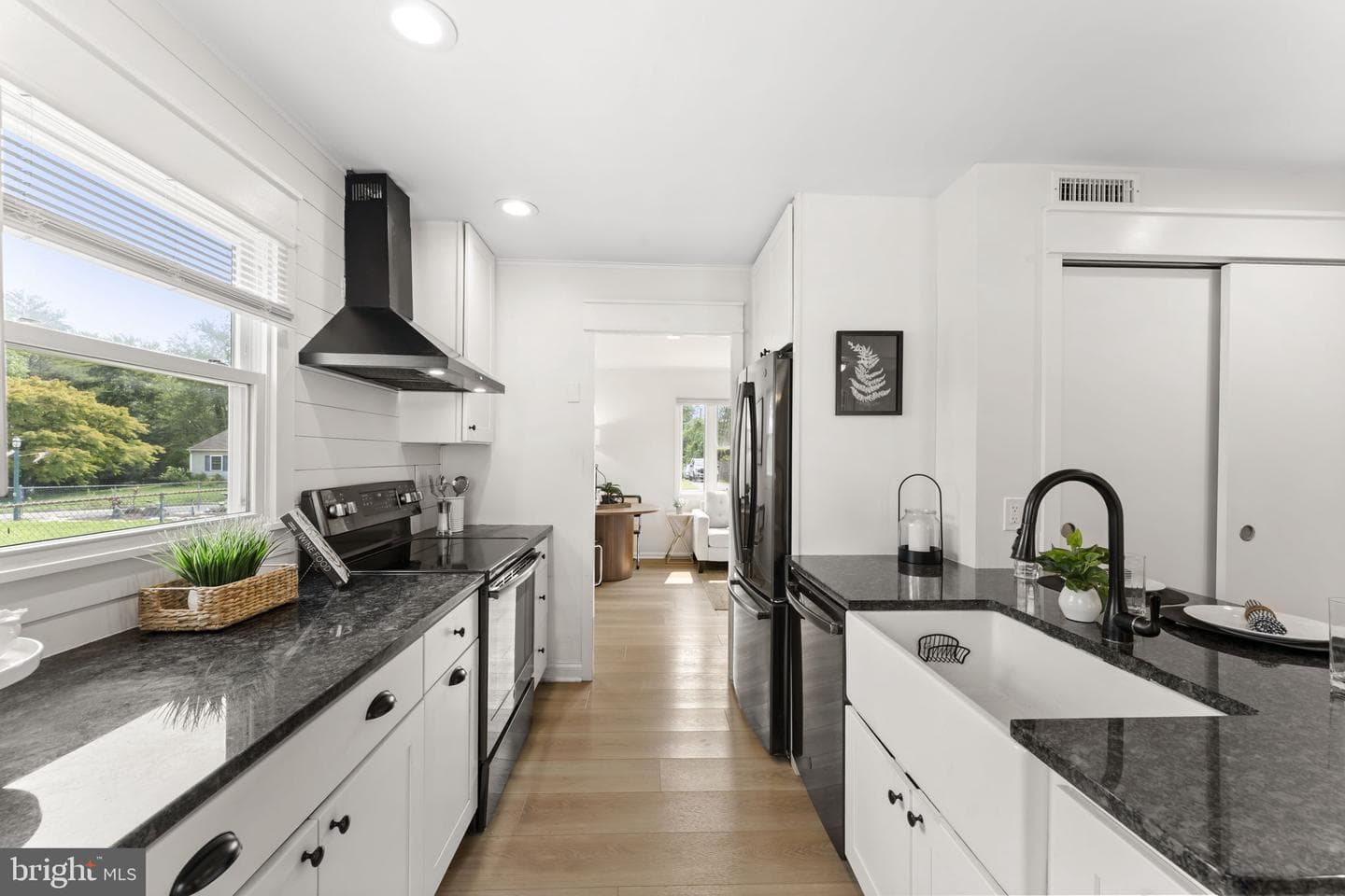 113 Manor Road photo 14