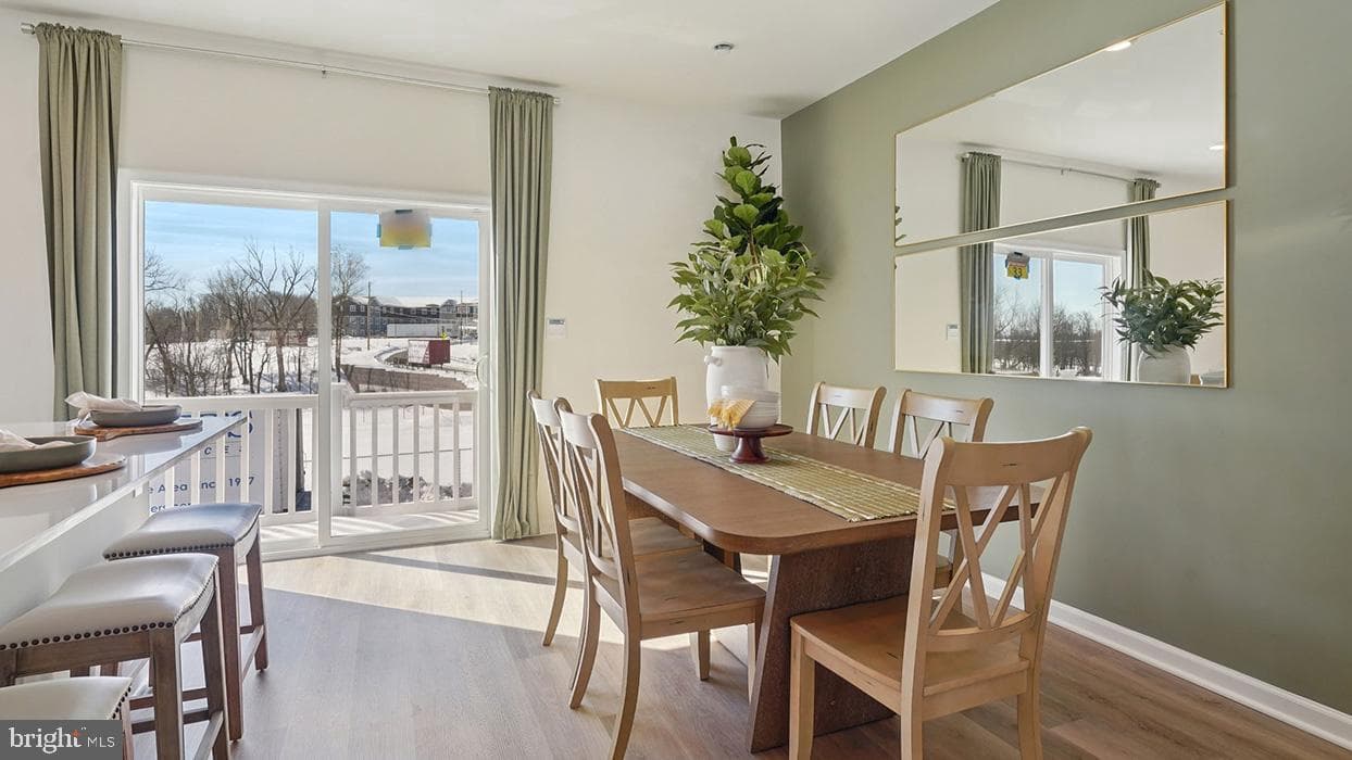 522 Lyanna Way photo 8