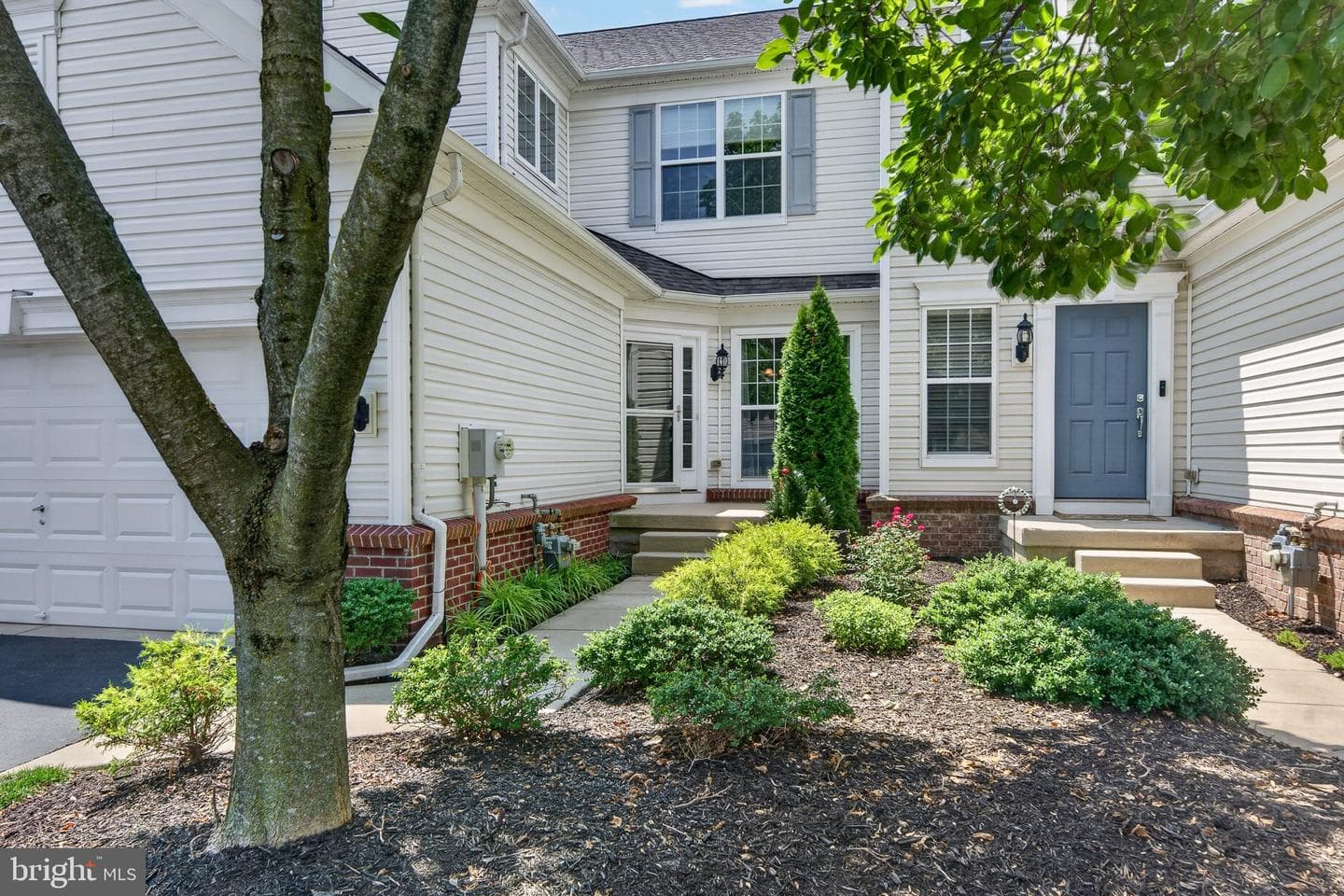 228 N Caldwell Circle photo 4