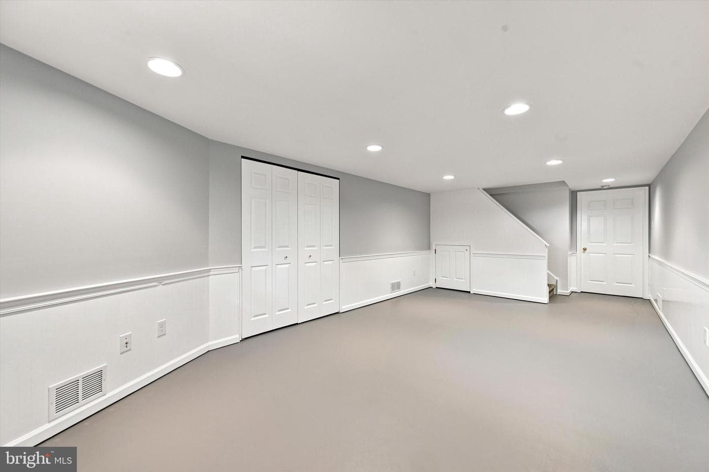 310 Fairview Drive photo 25