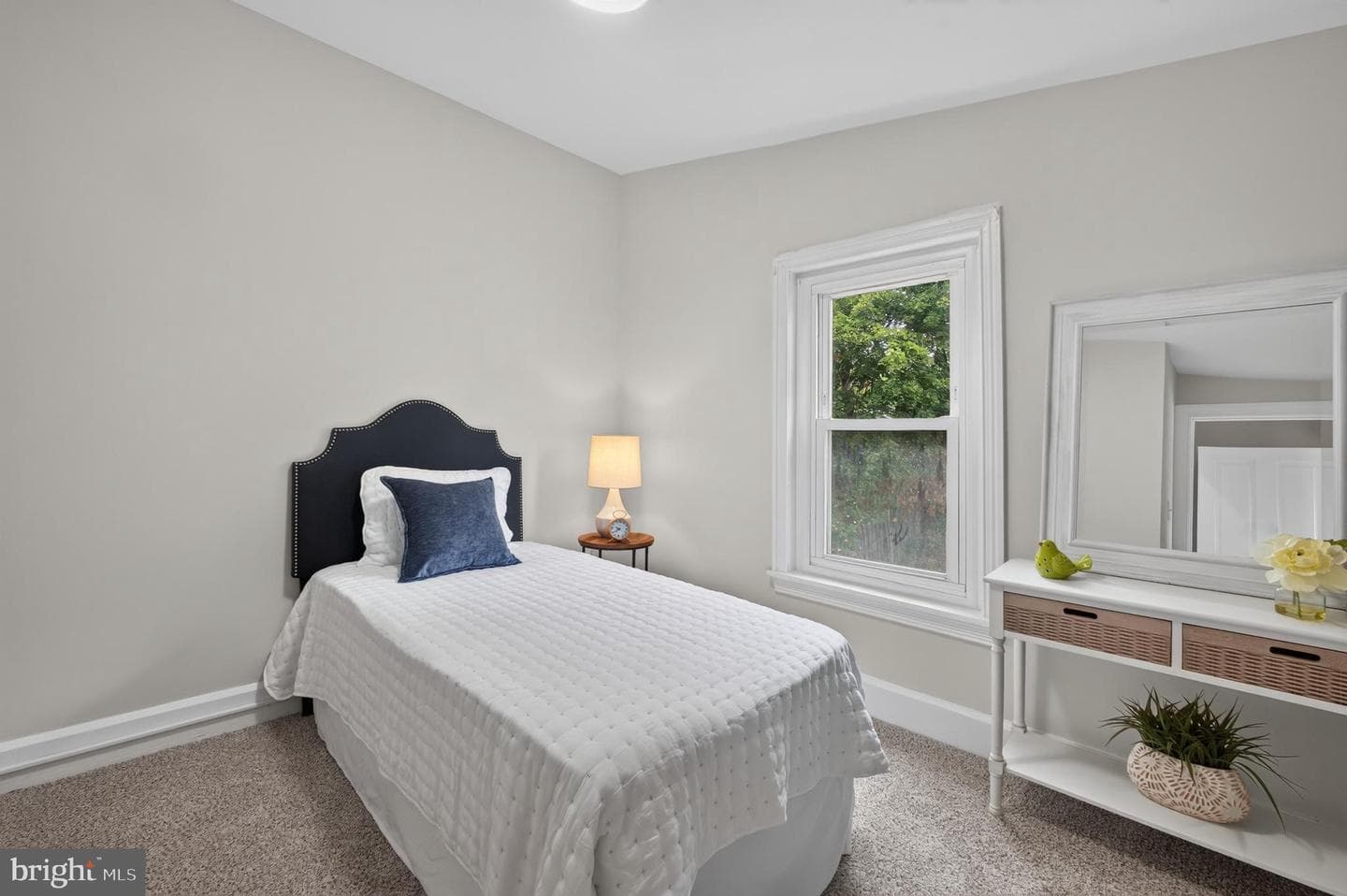 149 Poplar Street photo 16