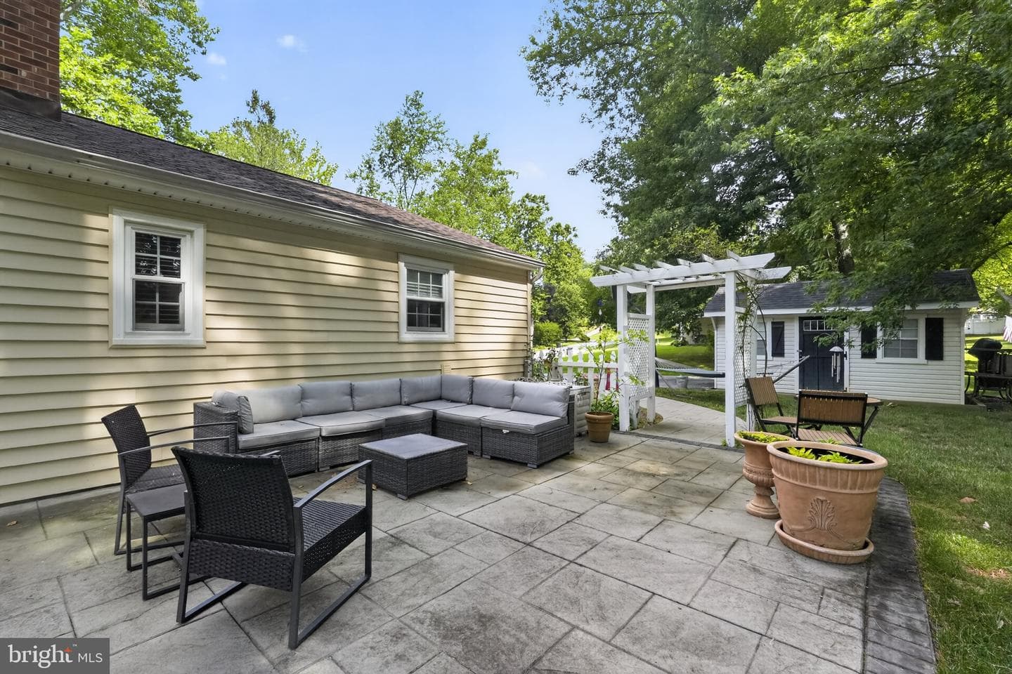 1526 Brian Drive photo 4
