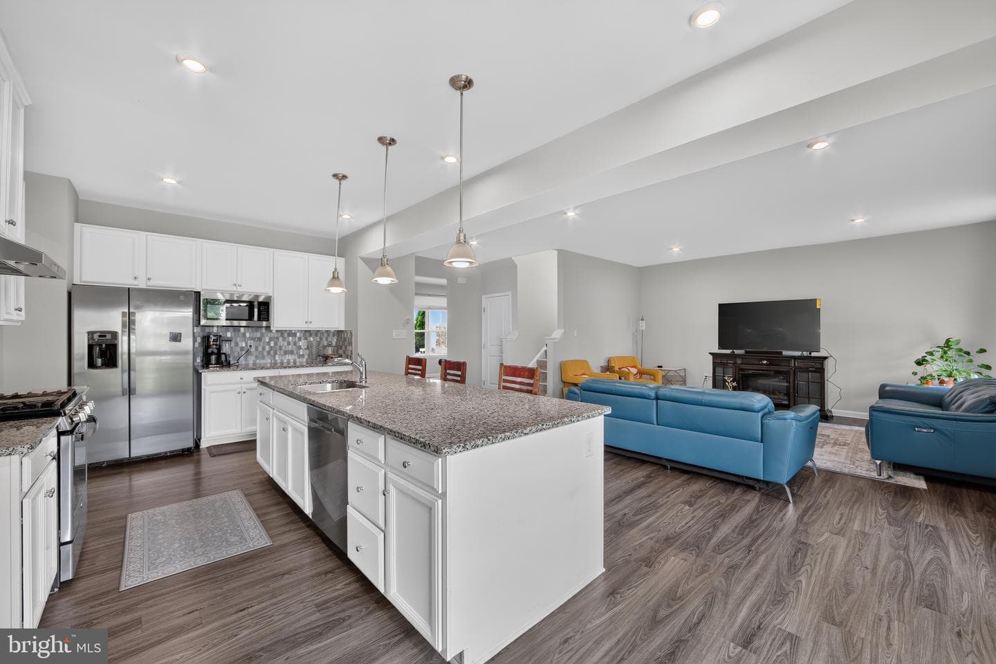 1303 Rodebuck Drive photo 10