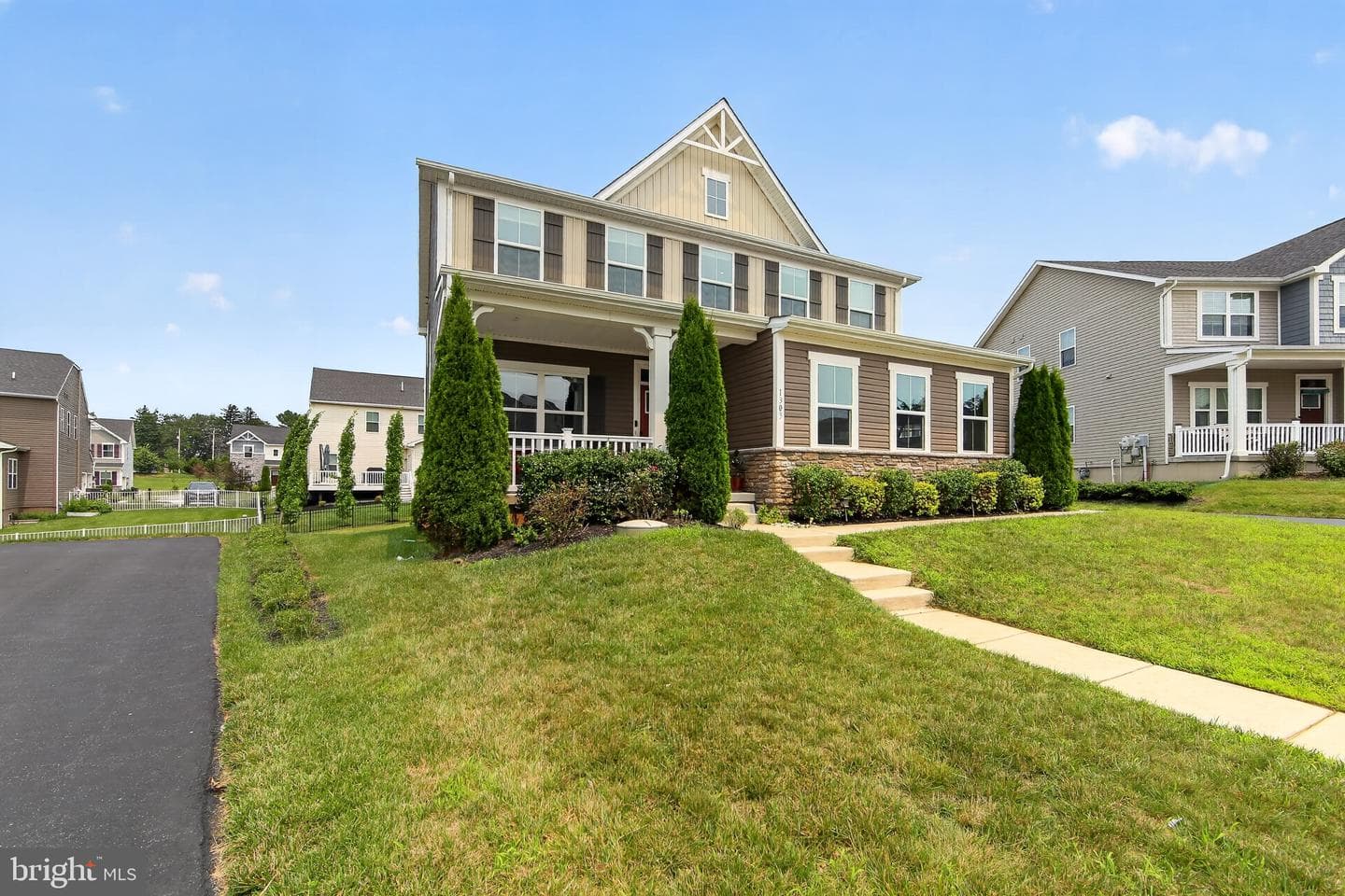 1303 Rodebuck Drive photo 3