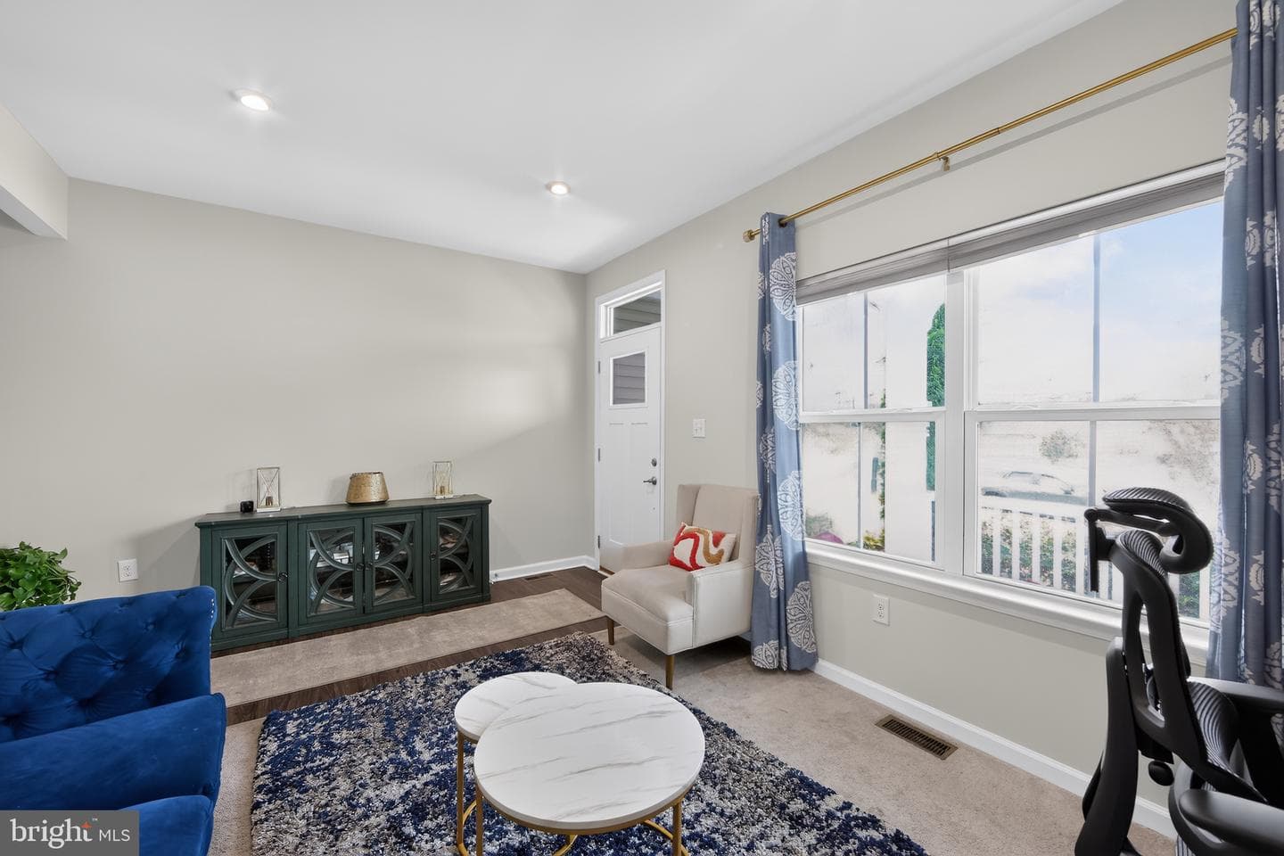 1303 Rodebuck Drive photo 8
