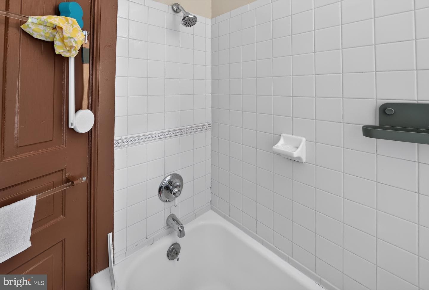 241 Washington Avenue photo 27