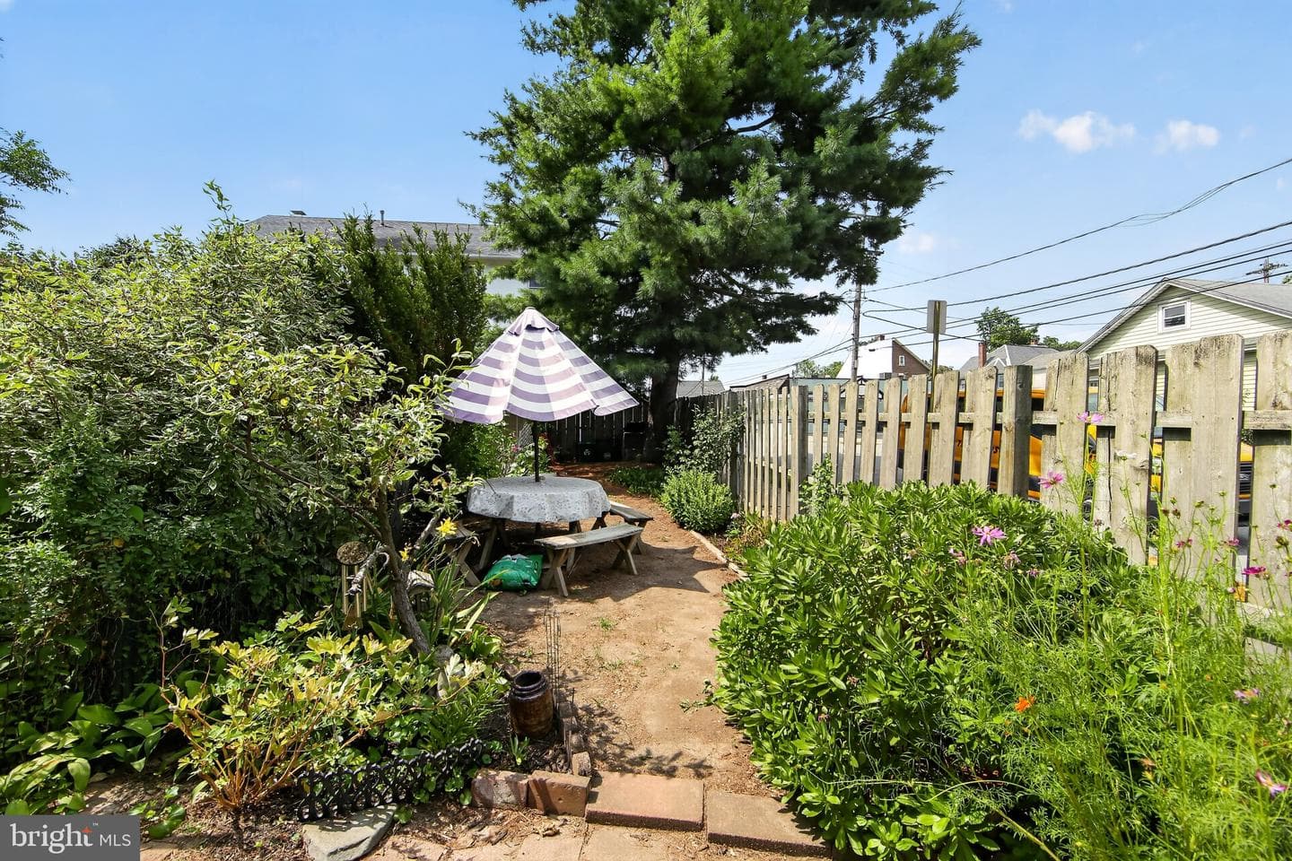 241 Washington Avenue photo 35