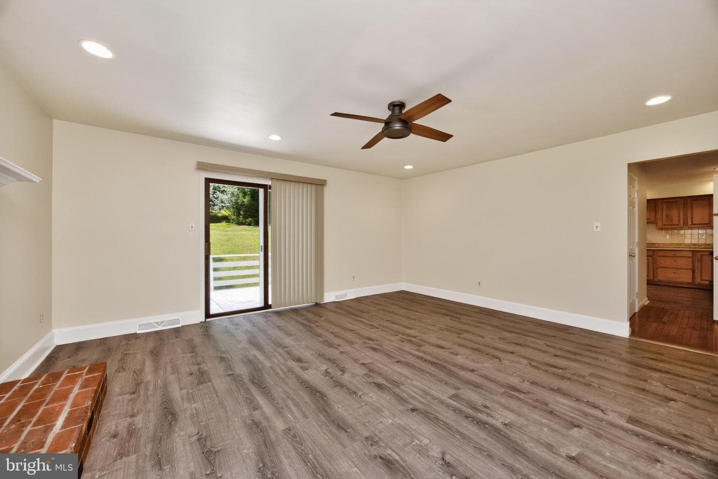 455 Spruce Drive photo 19
