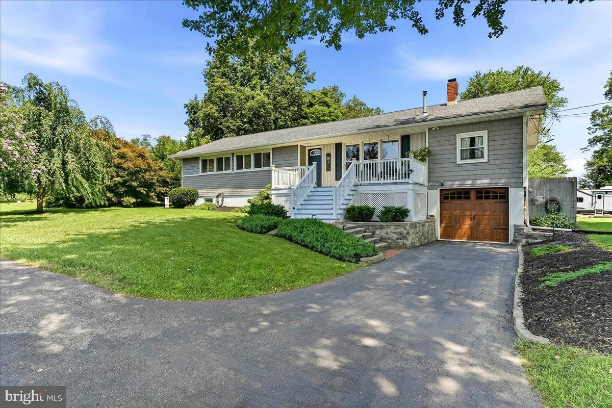 196 Highland View Drive photo 36