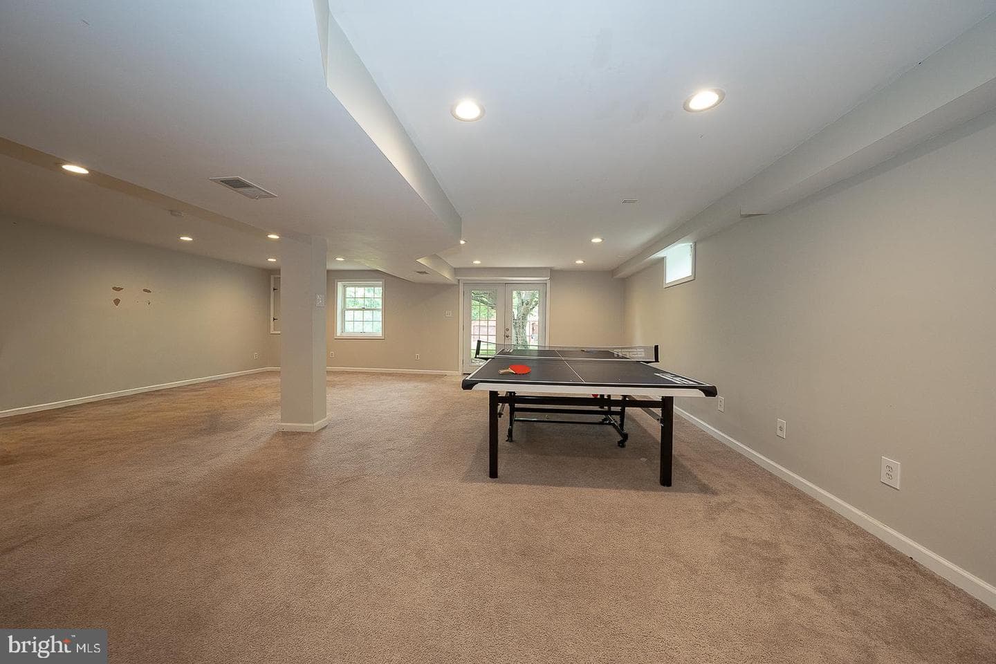 842 Penns Way photo 34