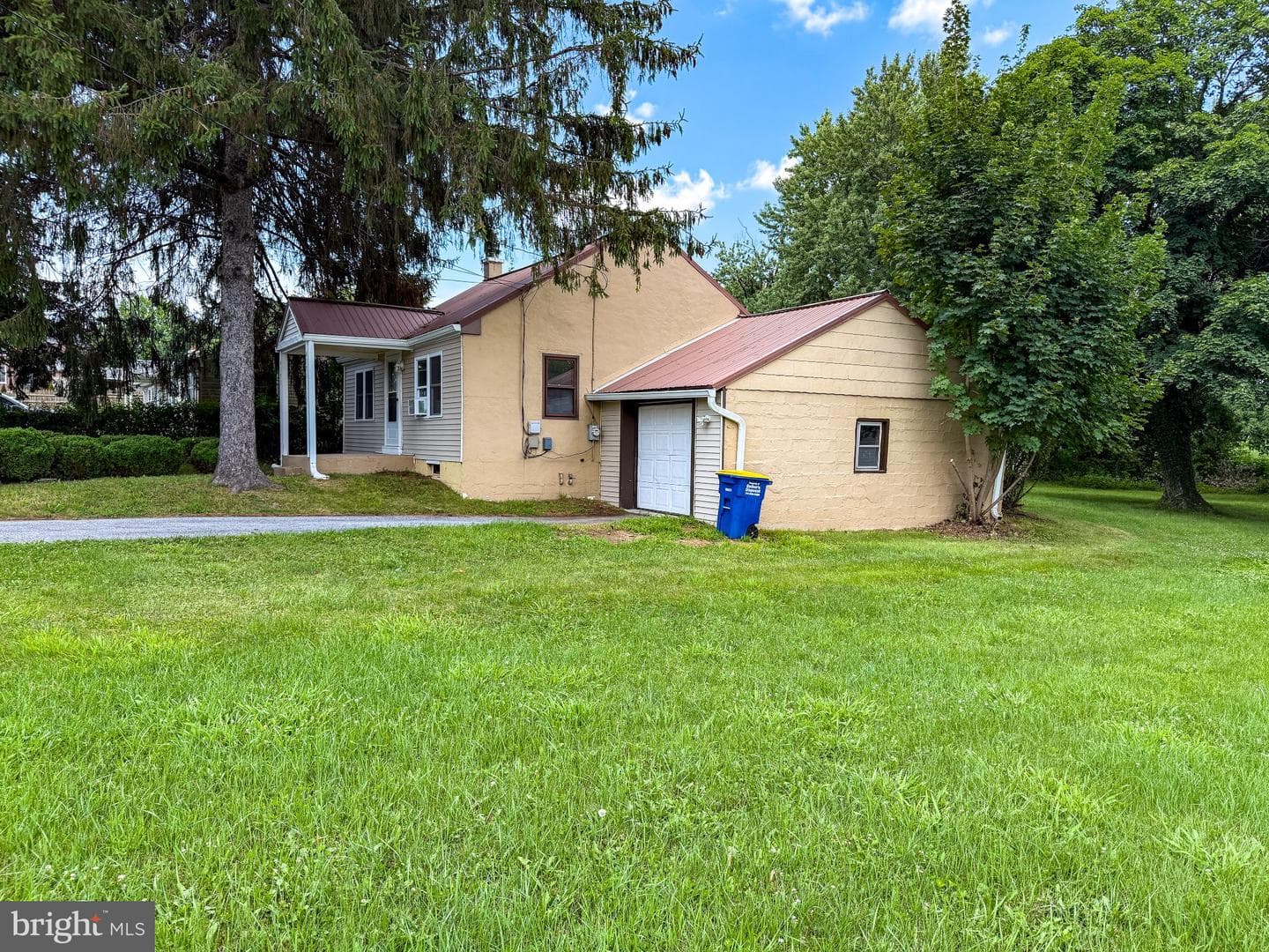 4131 Horseshoe Pike, Honey Brook