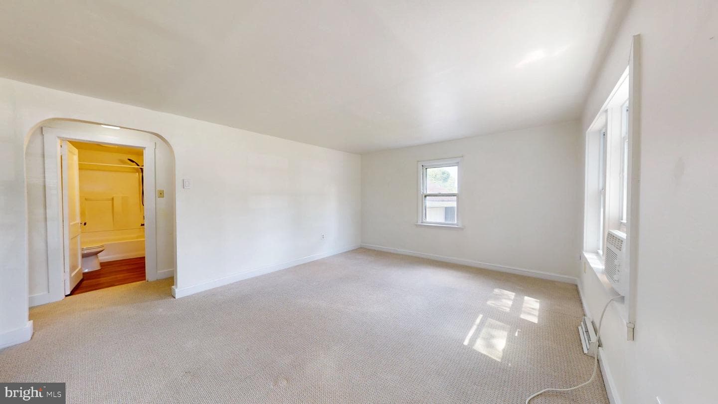4131 Horseshoe Pike photo 6