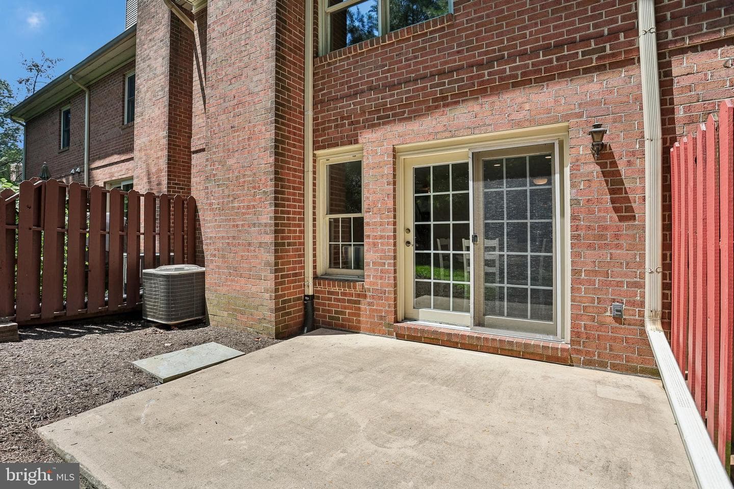 103 Brighton Circle photo 33