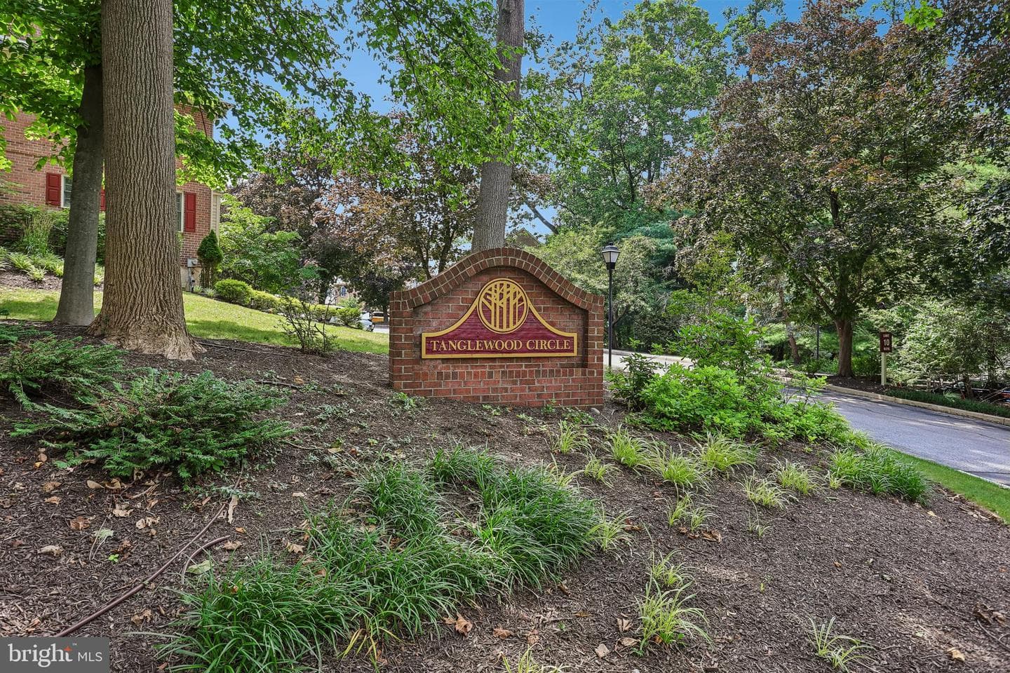 103 Brighton Circle photo 47
