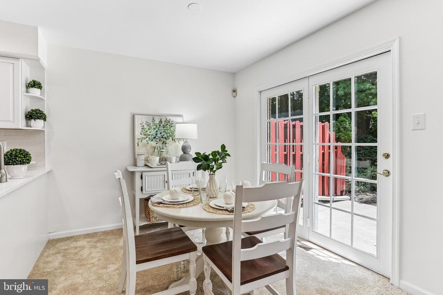 103 Brighton Circle photo 8