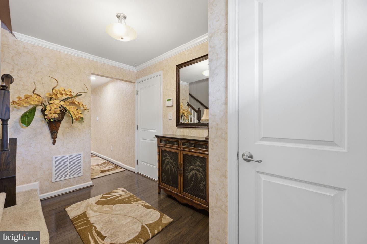 160 Mulberry Drive photo 4