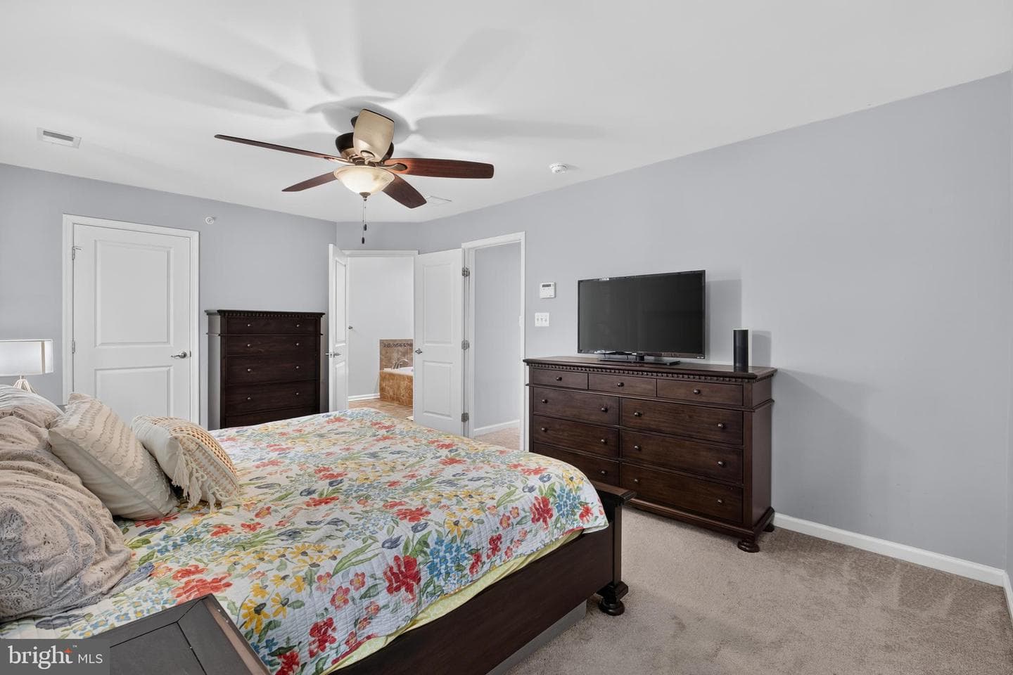 1259 Derry Lane photo 12