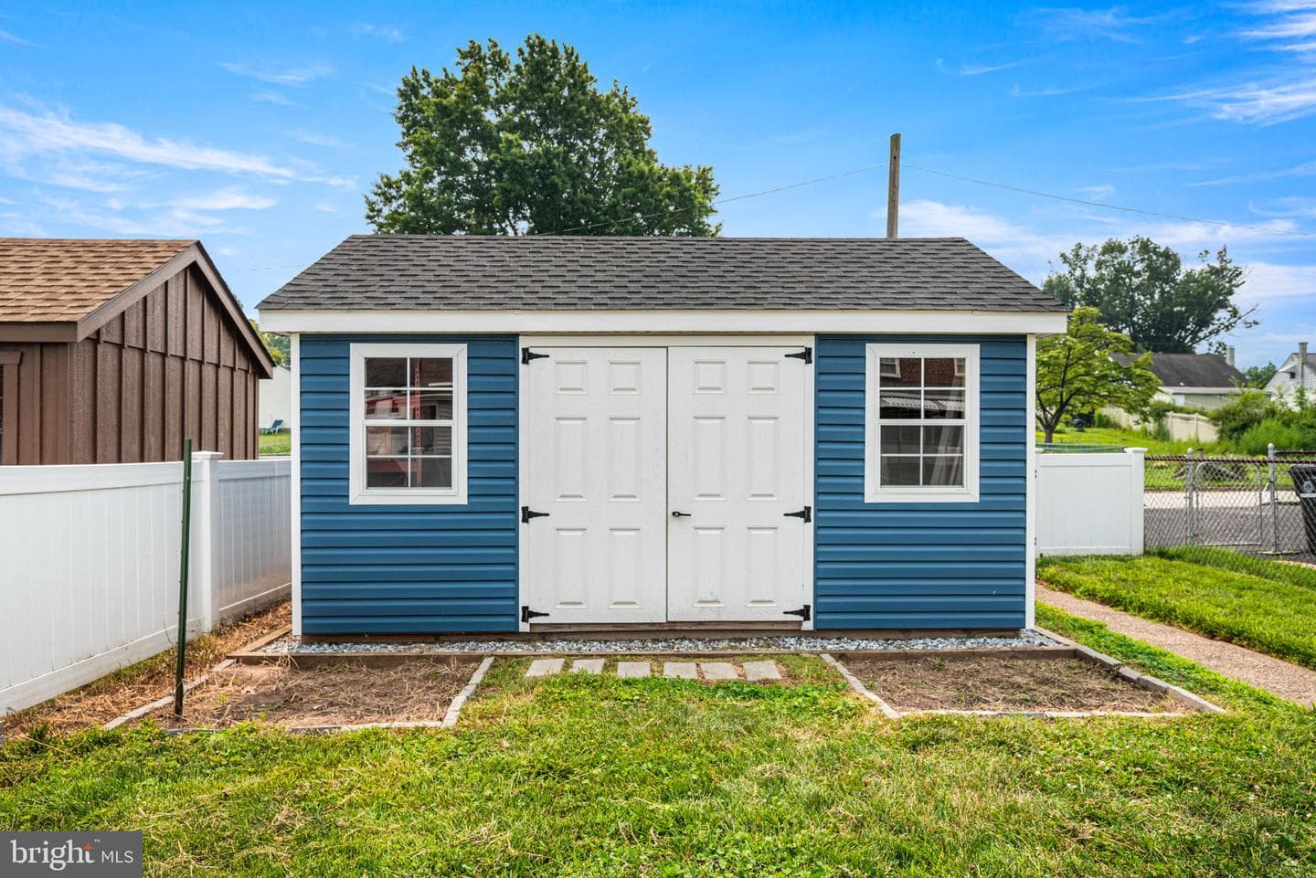 1006 W Bridge Street photo 32