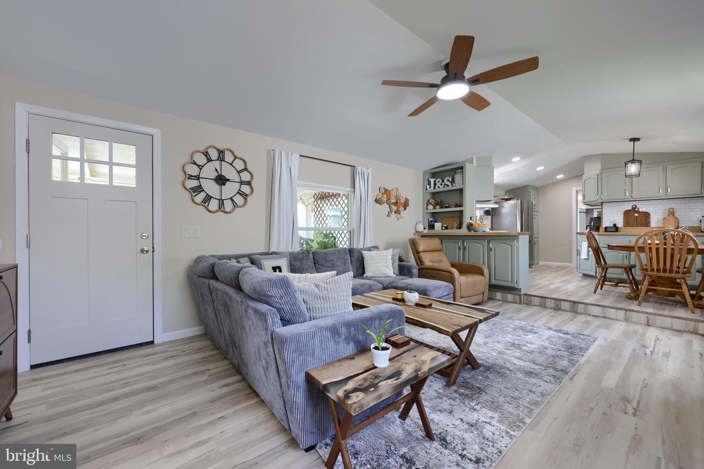 24 Highland Ct. photo 9