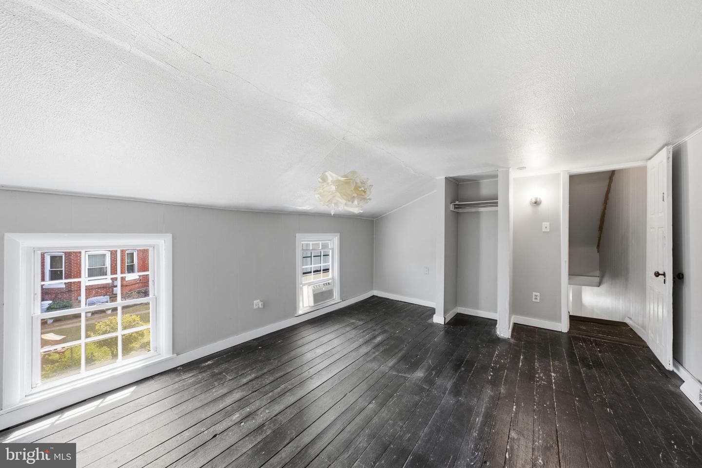 27 Spruce Street photo 17