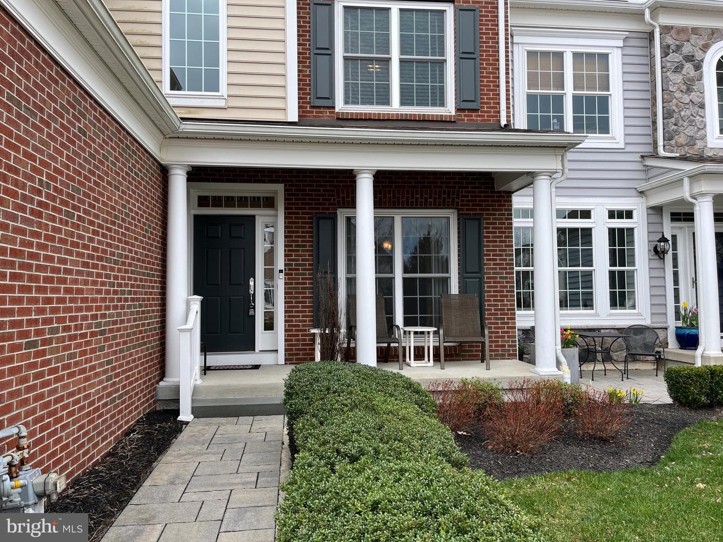 327 S Caldwell Circle photo 1