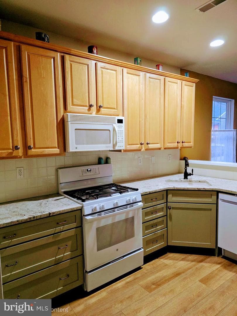 1507 Hulnick Road photo 5