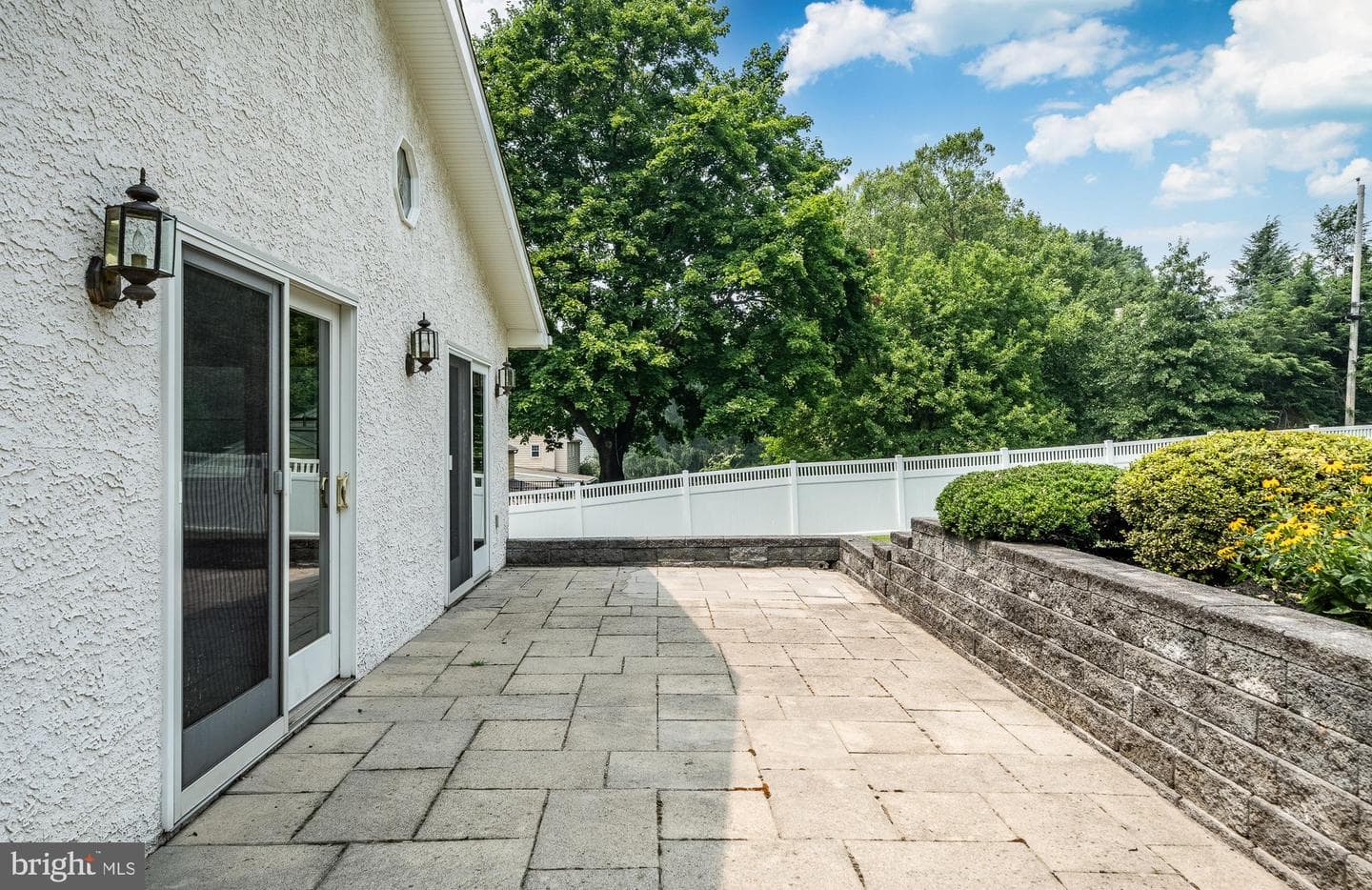 15 Crestview Road photo 48