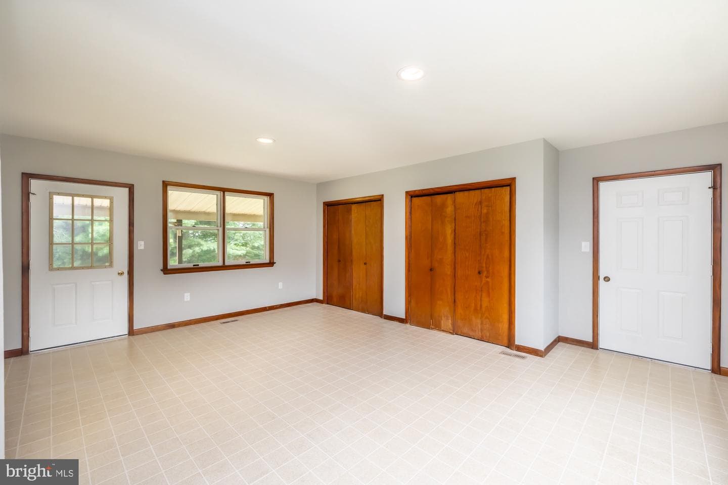 95 Mill Road photo 6