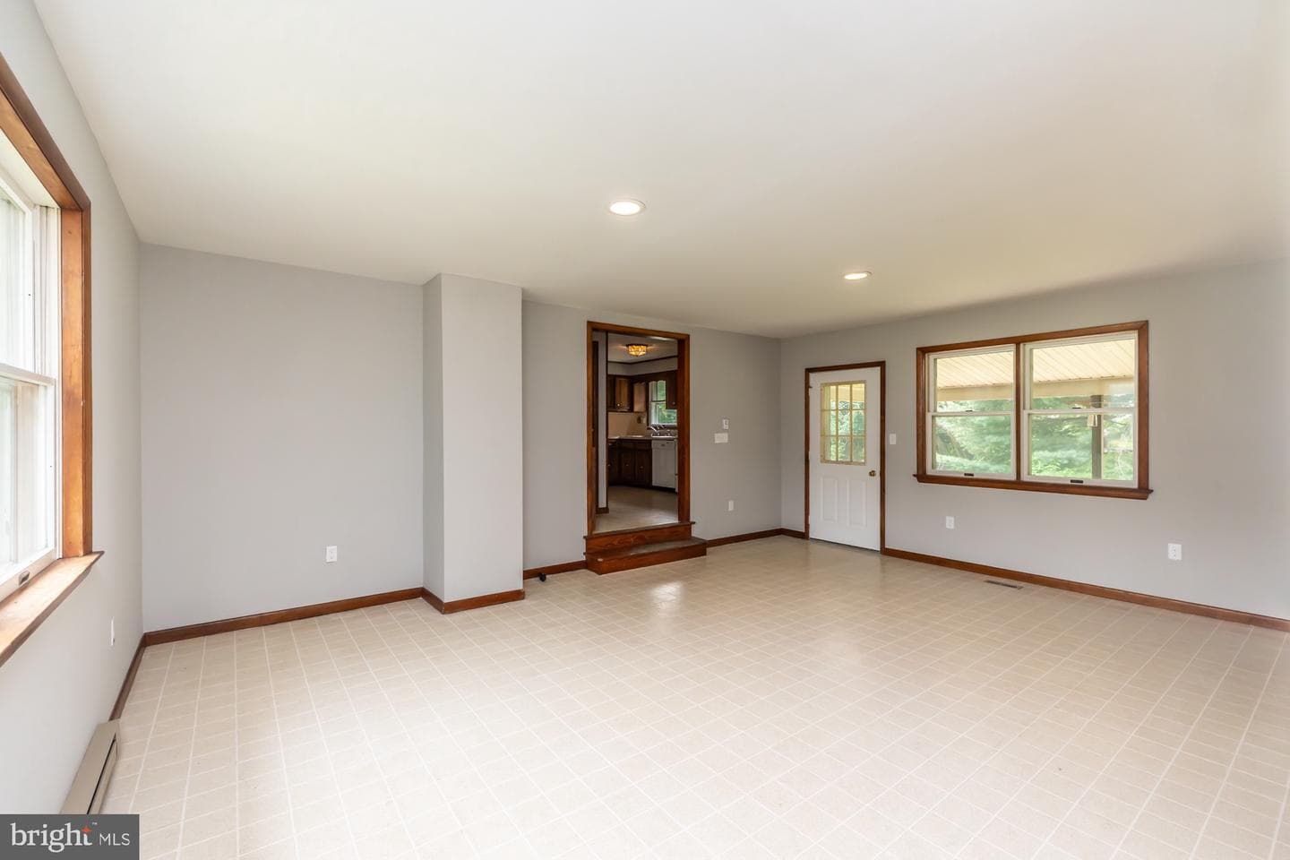 95 Mill Road photo 9