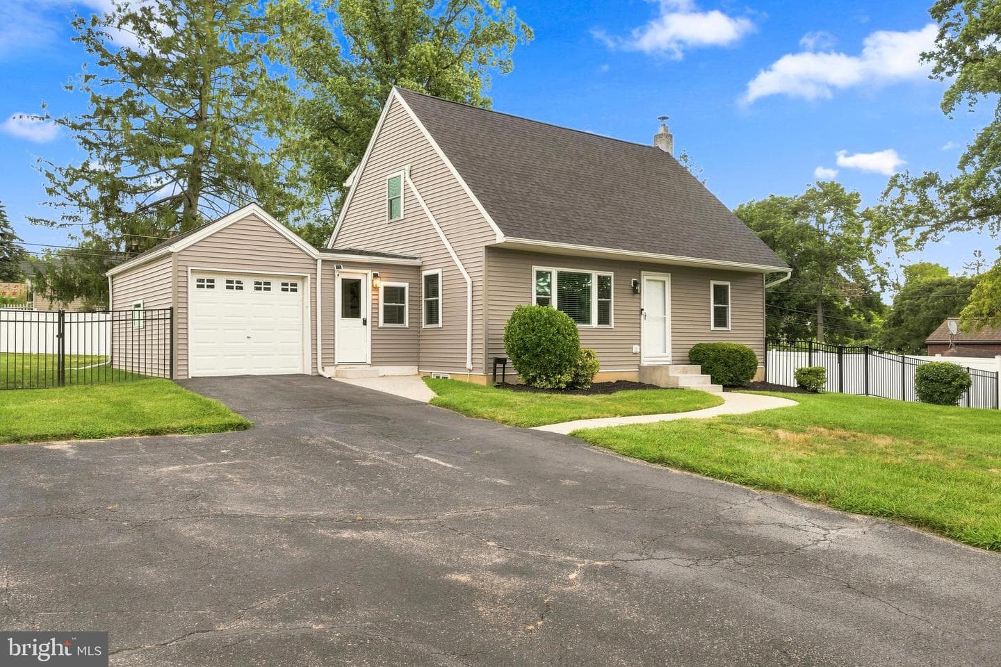 207 Seal Lane, West Chester