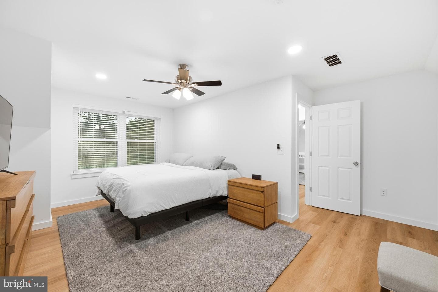 207 Seal Lane photo 21
