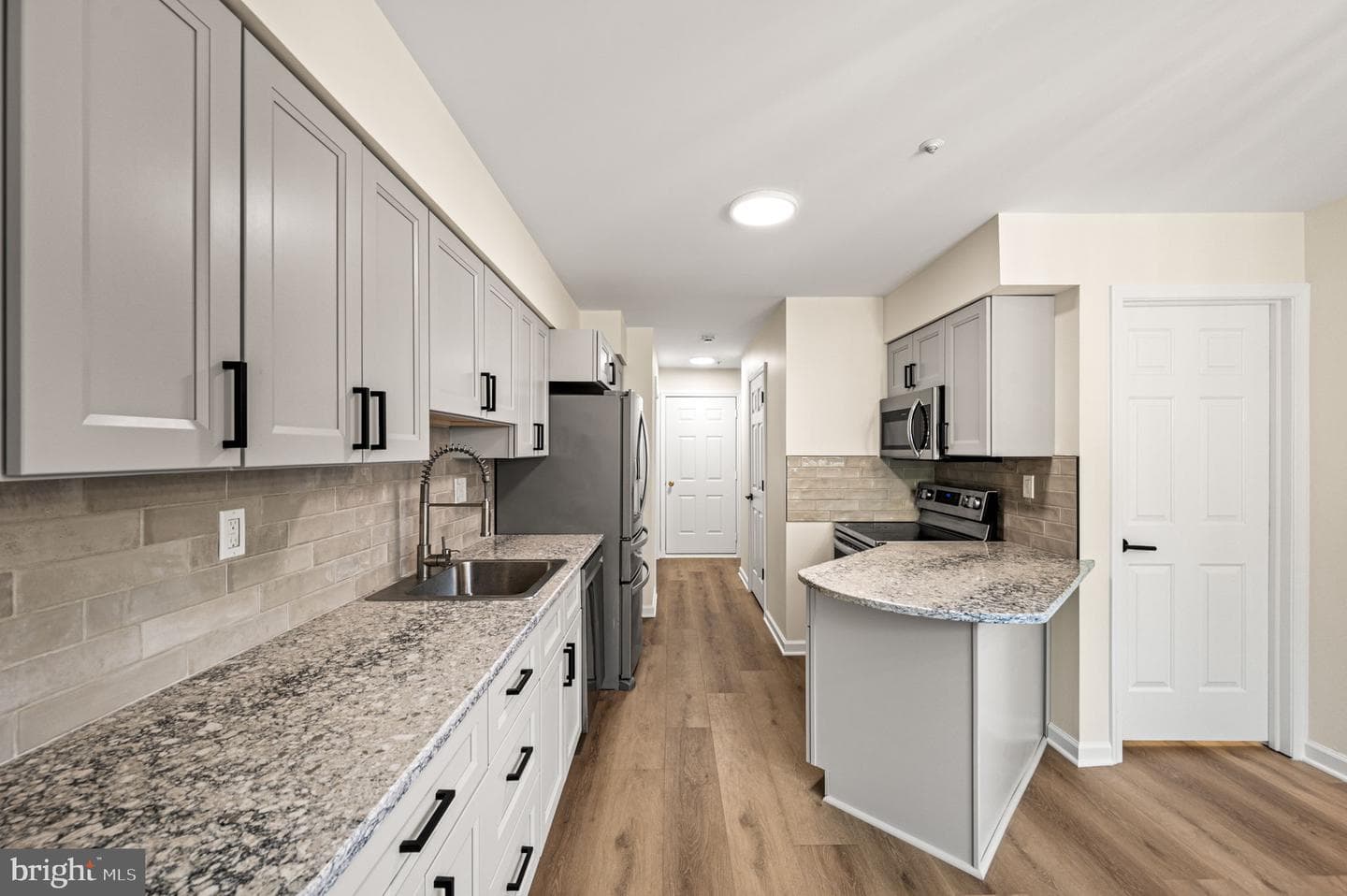321 Bristol Circle #321 photo 12
