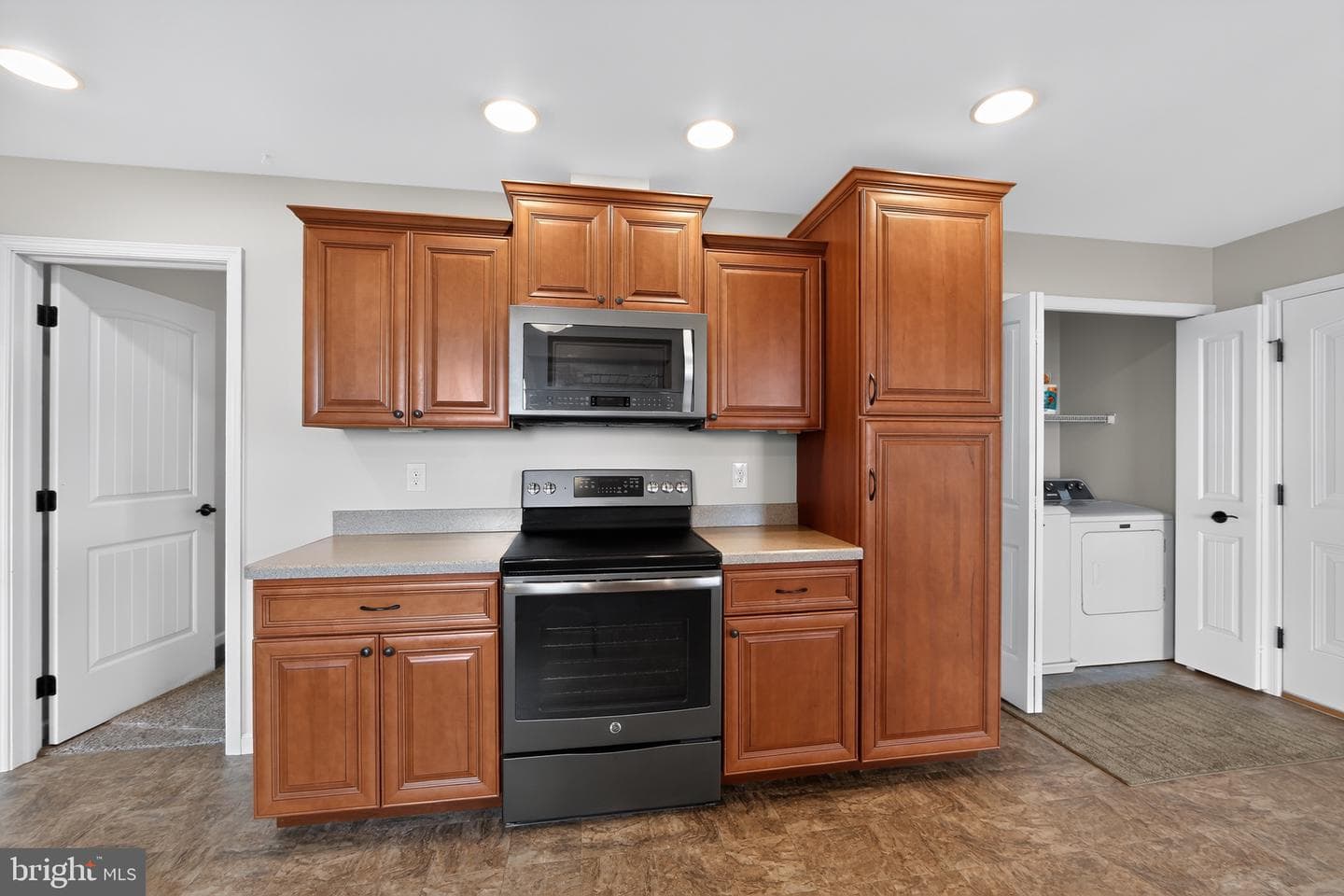 1720 Reservoir Road photo 10