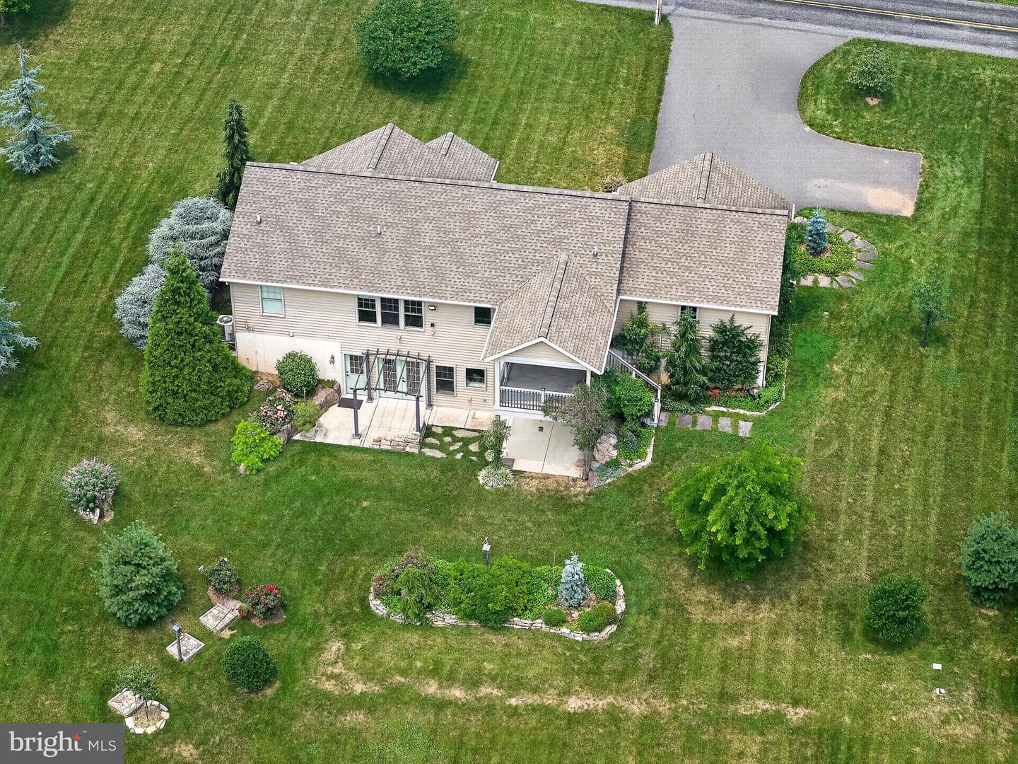 1720 Reservoir Road photo 37