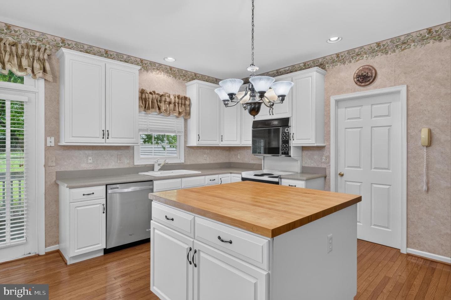 424 Buttonwood Road photo 22