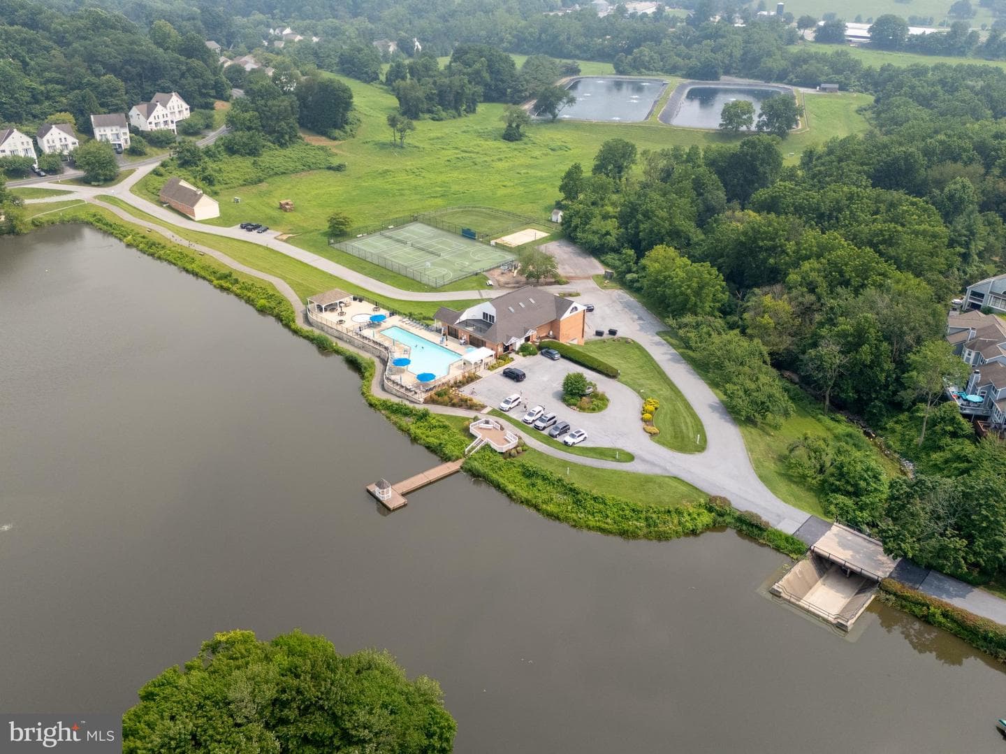 424 Buttonwood Road photo 55