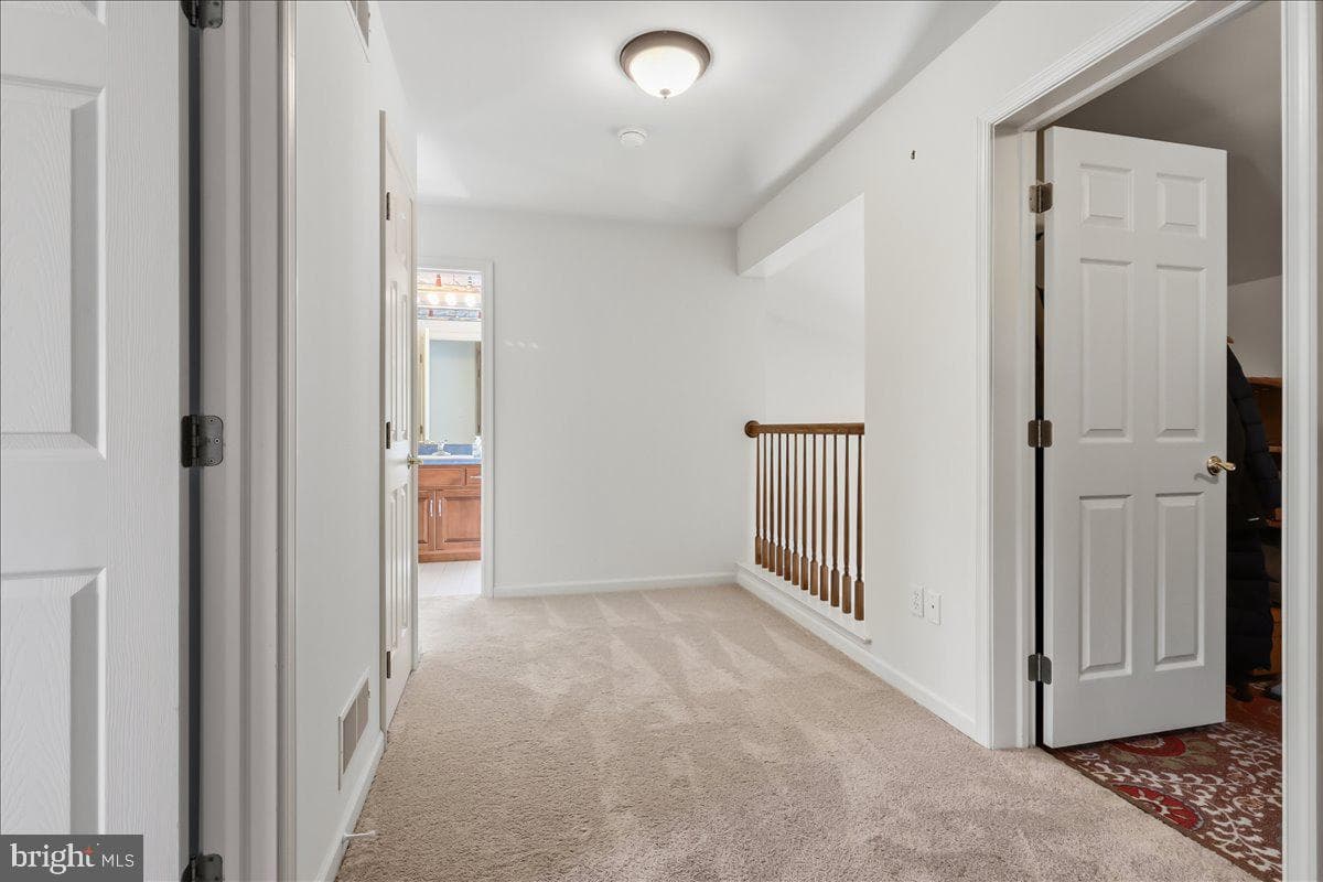 13 Parkside Drive photo 21