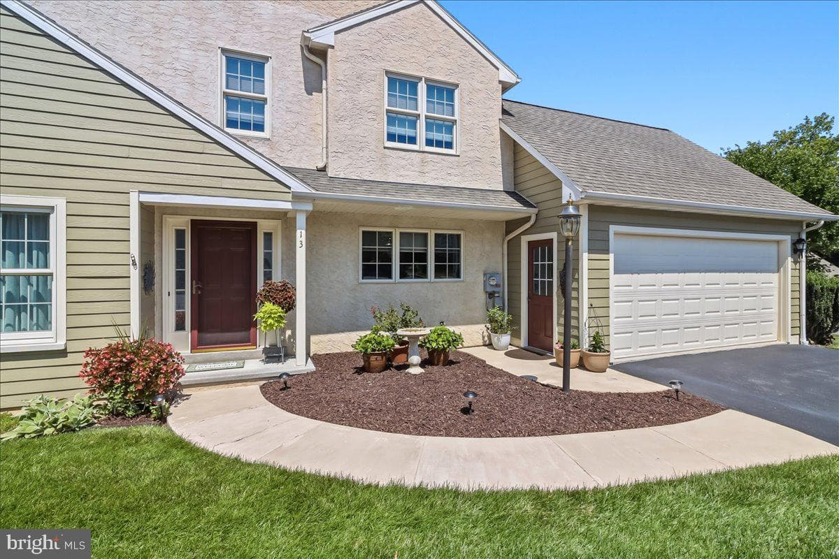 13 Parkside Drive photo 34