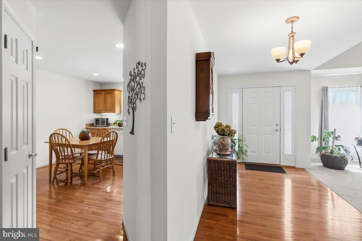 13 Parkside Drive photo 5