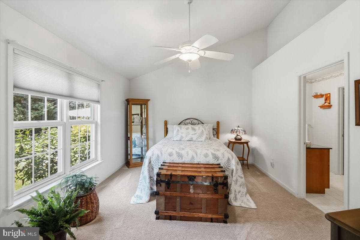 13 Parkside Drive photo 9