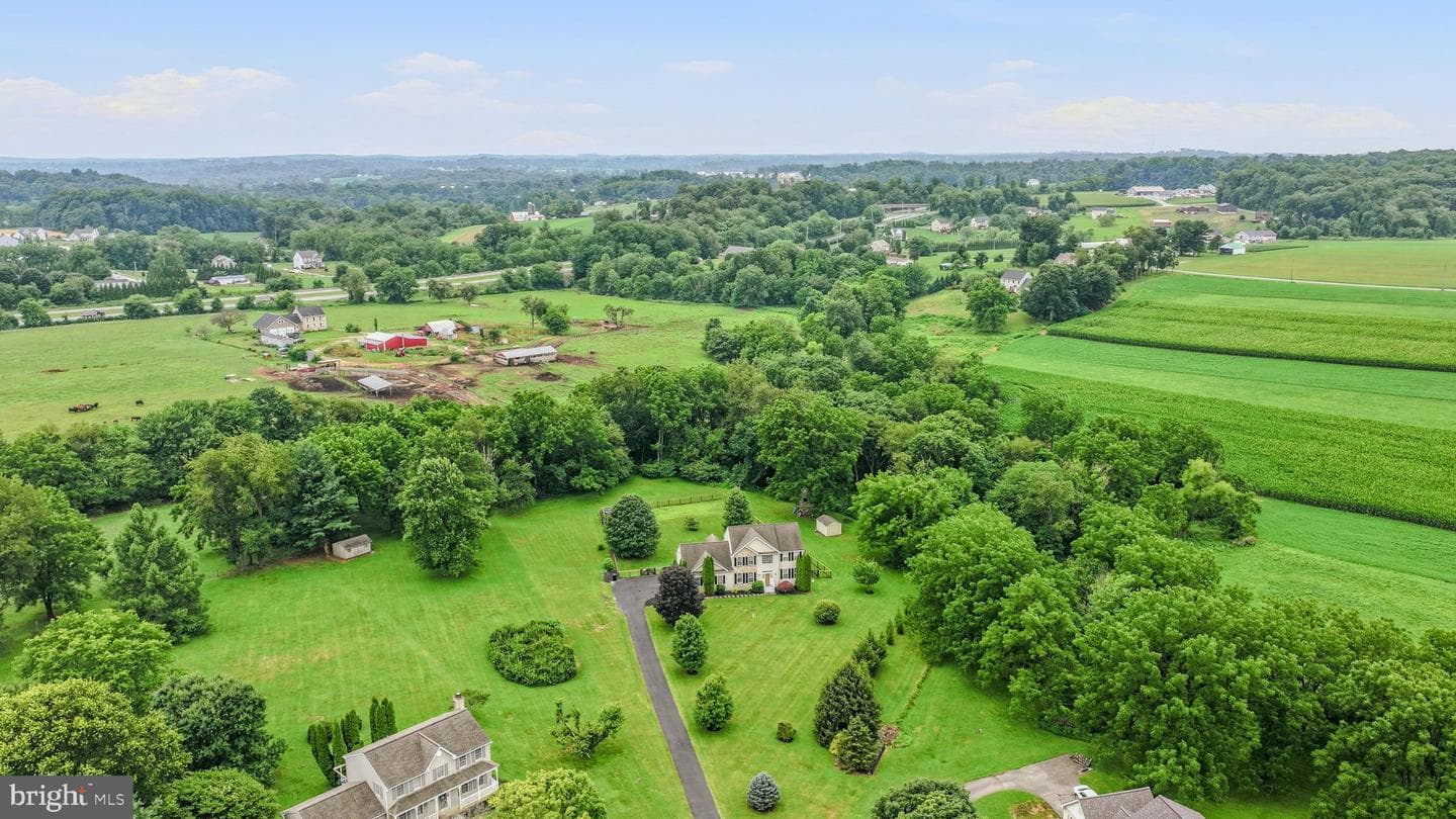 175 Windemere Lane photo 61