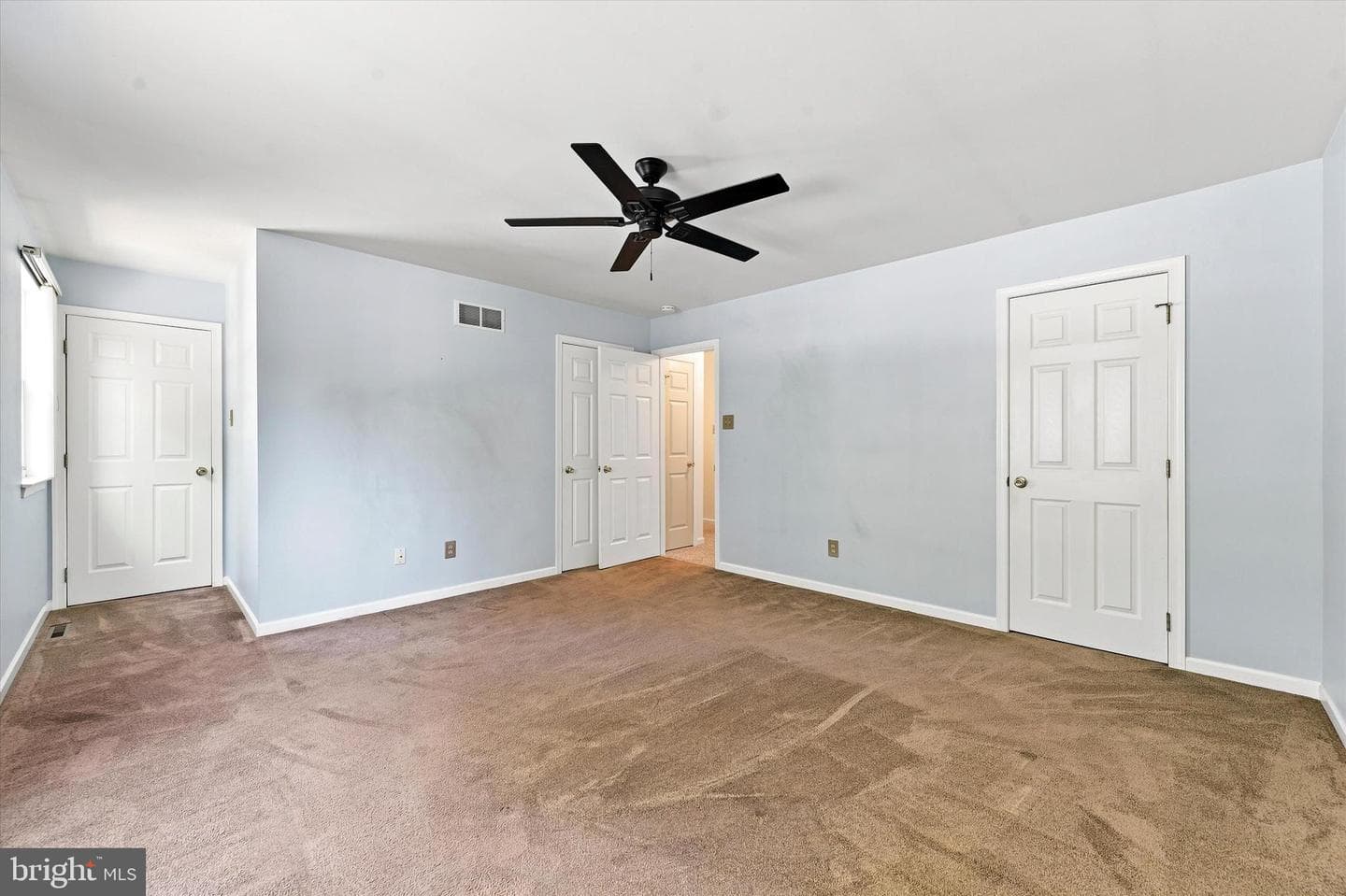 52 Pinckney Drive photo 8