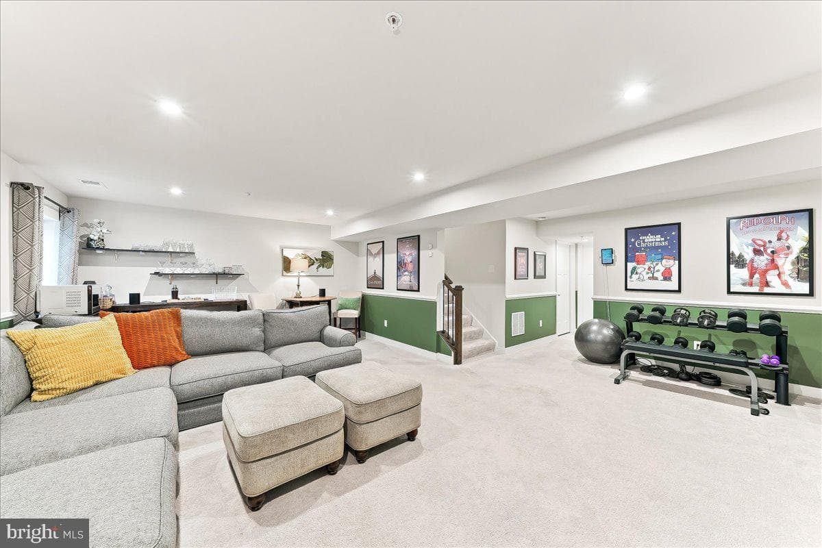 1200 Benjamin Drive photo 31