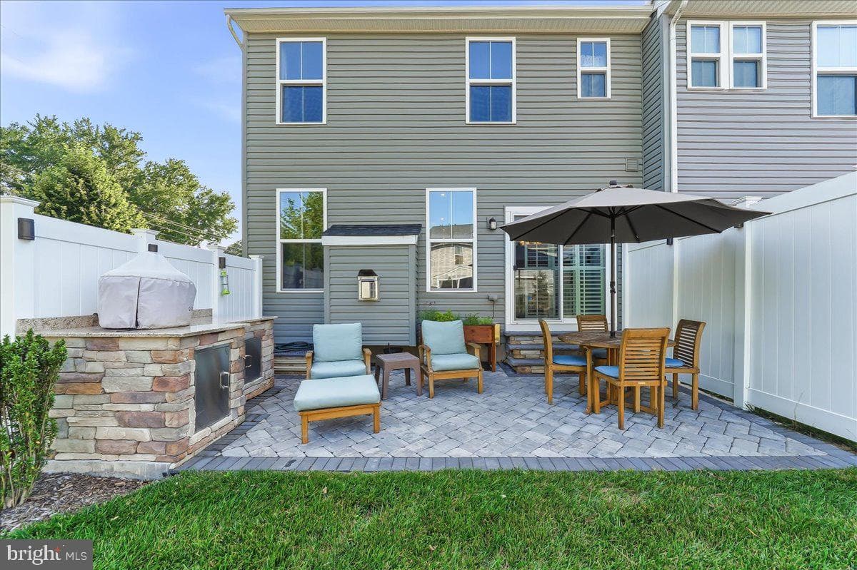 1200 Benjamin Drive photo 33